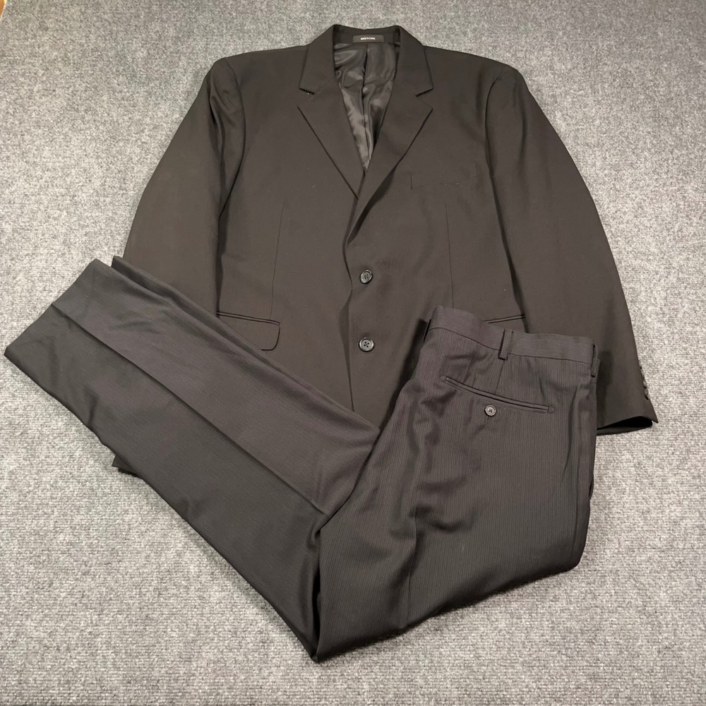 Van Heusen Studio Suit Separates Mens 46R 38/32 Pinstripe 2 Piece Set Black READ